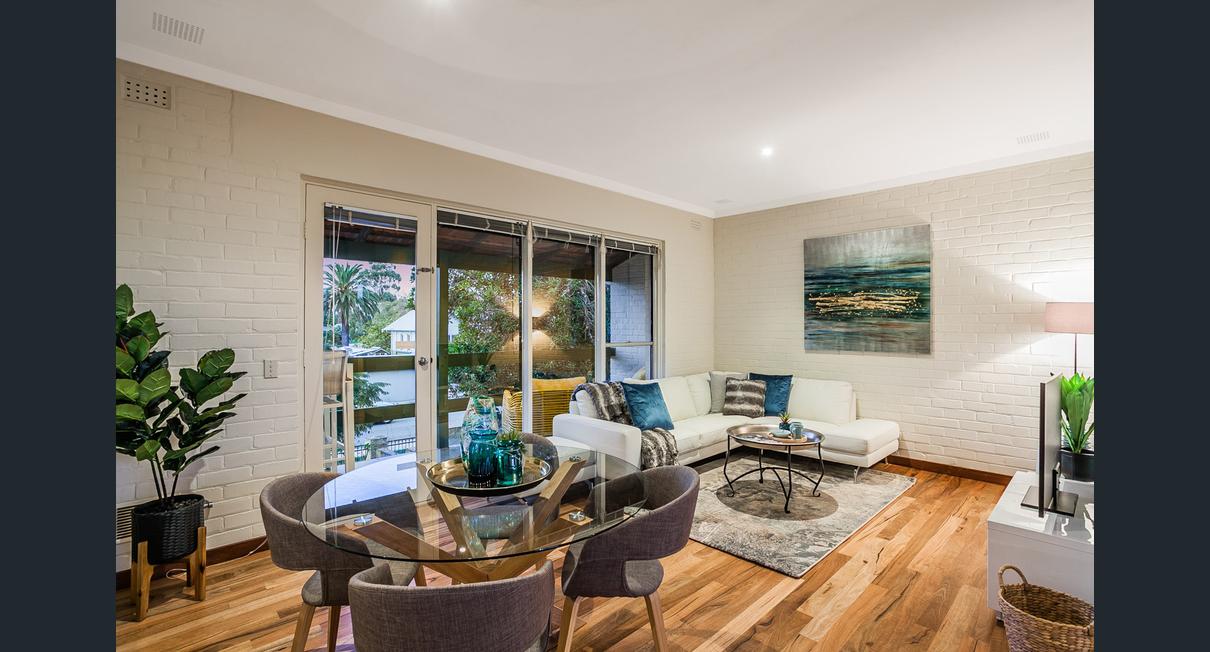 home staging furniture for sale