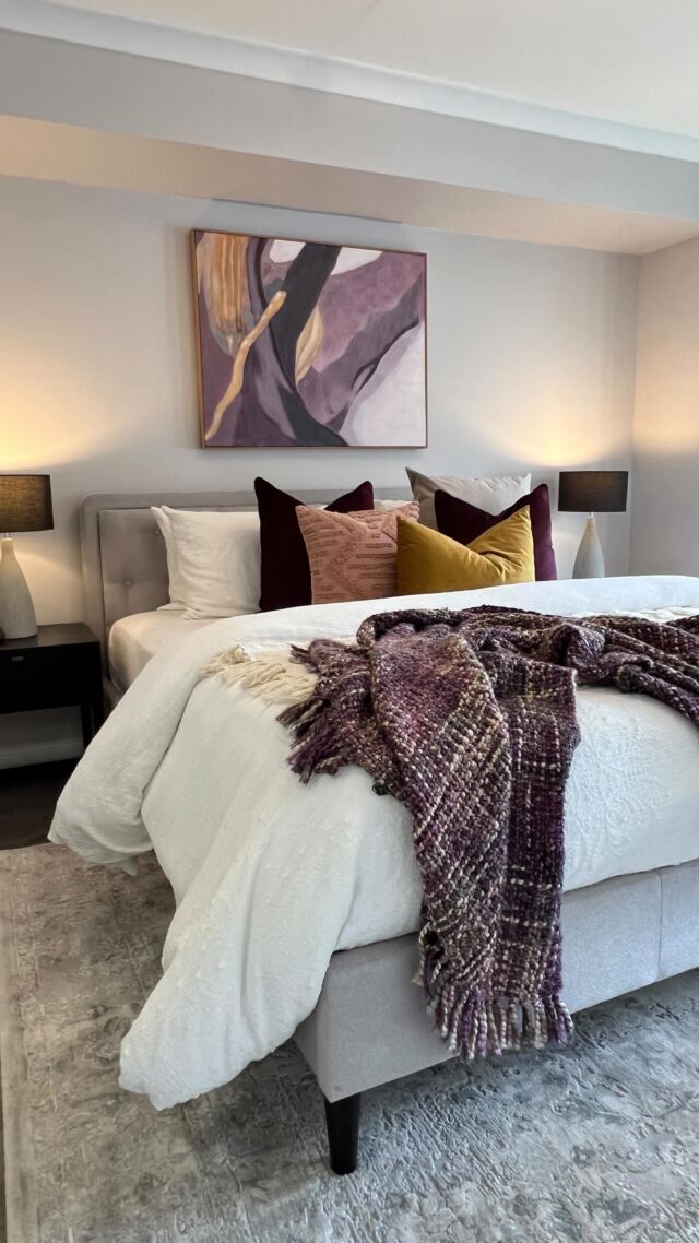 Who doesn’t love a before before and after? 

This little beauty was under offer after the first home open! 

Never underestimate the power of property staging! 

Styled by Eilidh 
#stagingtosell #stagingsells #propertystaging #propertystyling #perthhomes #perthrealestate #homestaging #homesforsale #interiordesign #interiordecor #interiordesign #interiordesigner #bedroomgoals #furniturefitouts